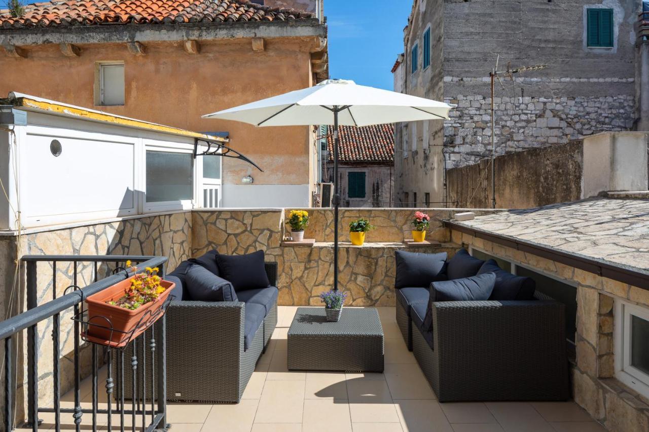 Awesome Stone House Otel Split Dış mekan fotoğraf