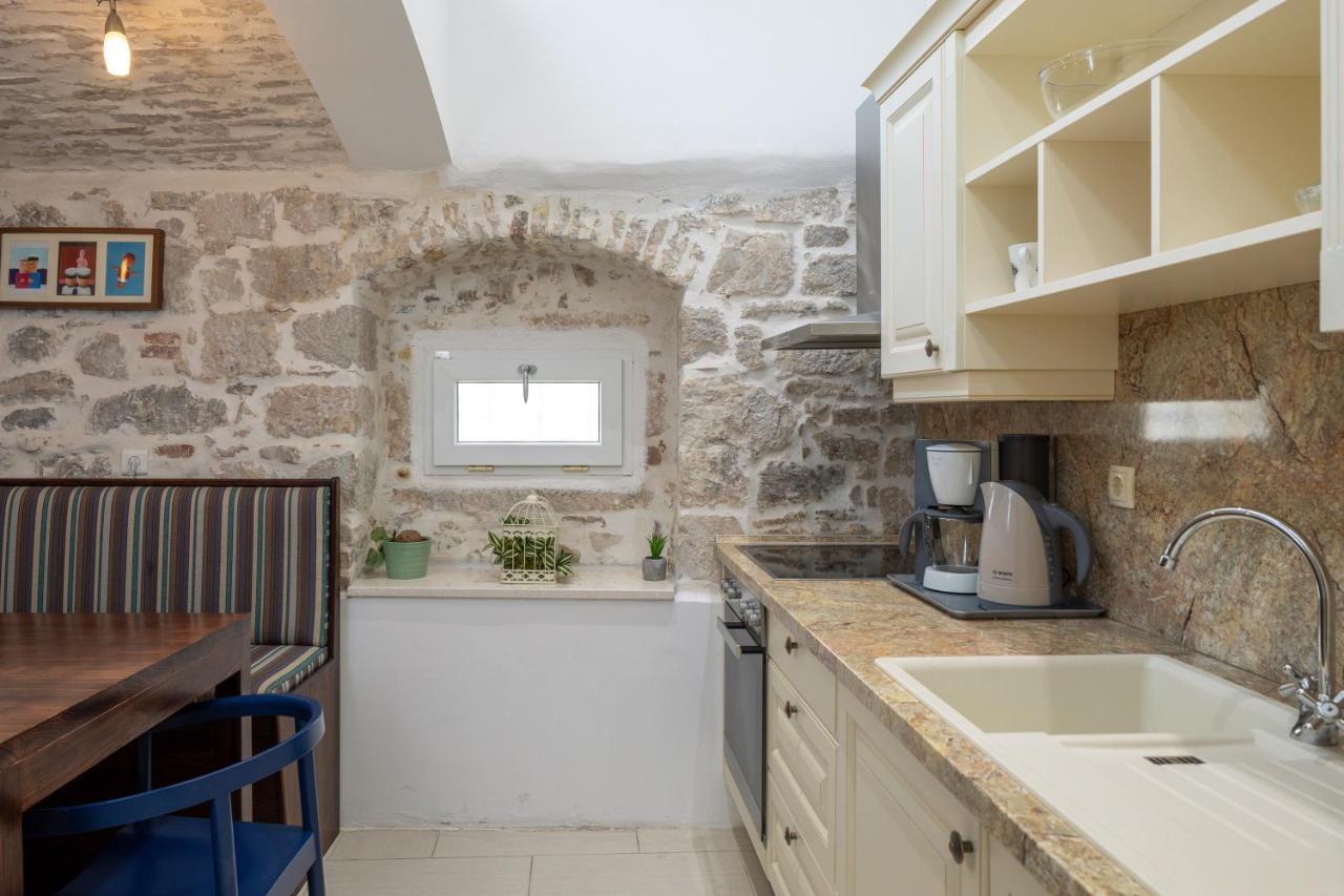 Awesome Stone House Otel Split Dış mekan fotoğraf