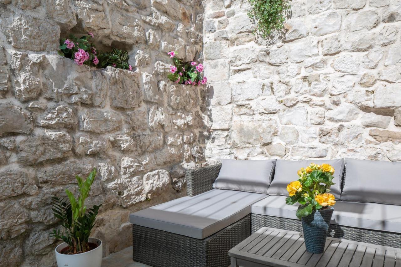 Awesome Stone House Otel Split Dış mekan fotoğraf